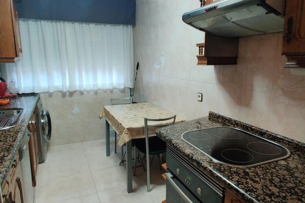 Acogedor Apartamento En Pontedeume ภายนอก รูปภาพ