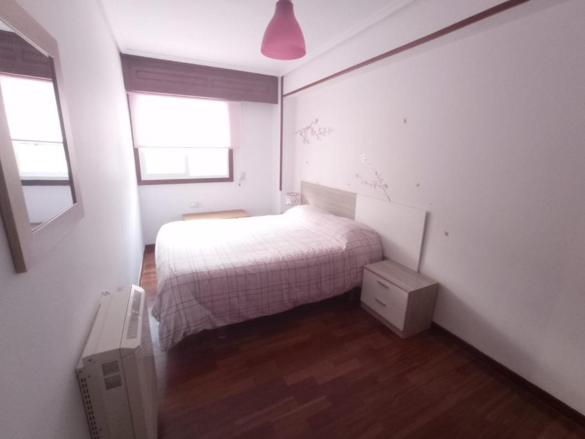 Acogedor Apartamento En Pontedeume ภายนอก รูปภาพ